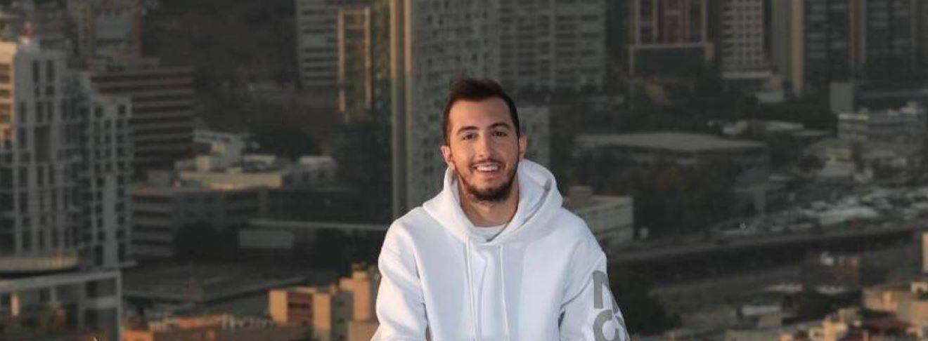 المنتج انطوني أبو انطون يحقق مشاهدة عالمية من أطول الأبراج في لبنان!