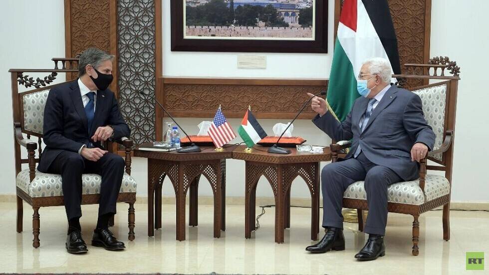 عباس لبلينكن: الجانب الفلسطيني ملتزم بالمقاومة الشعبية السلمية وينبذ العنف بكافة أشكاله