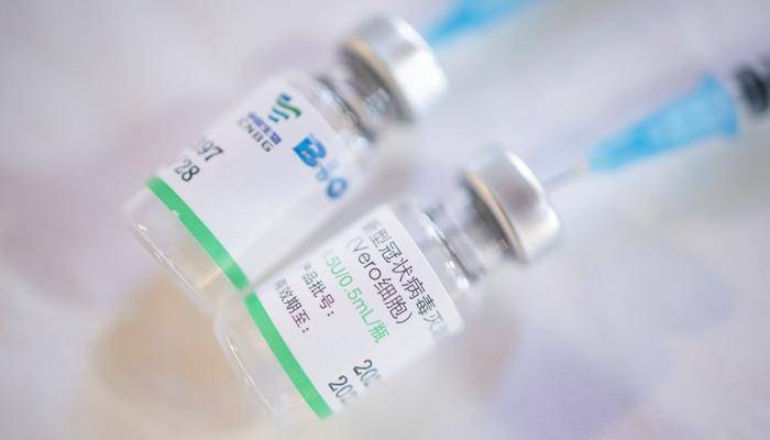 لقاح سينوفارم الصيني .. دراسة حديثة تكشف فعاليته قد تصل الى 78%