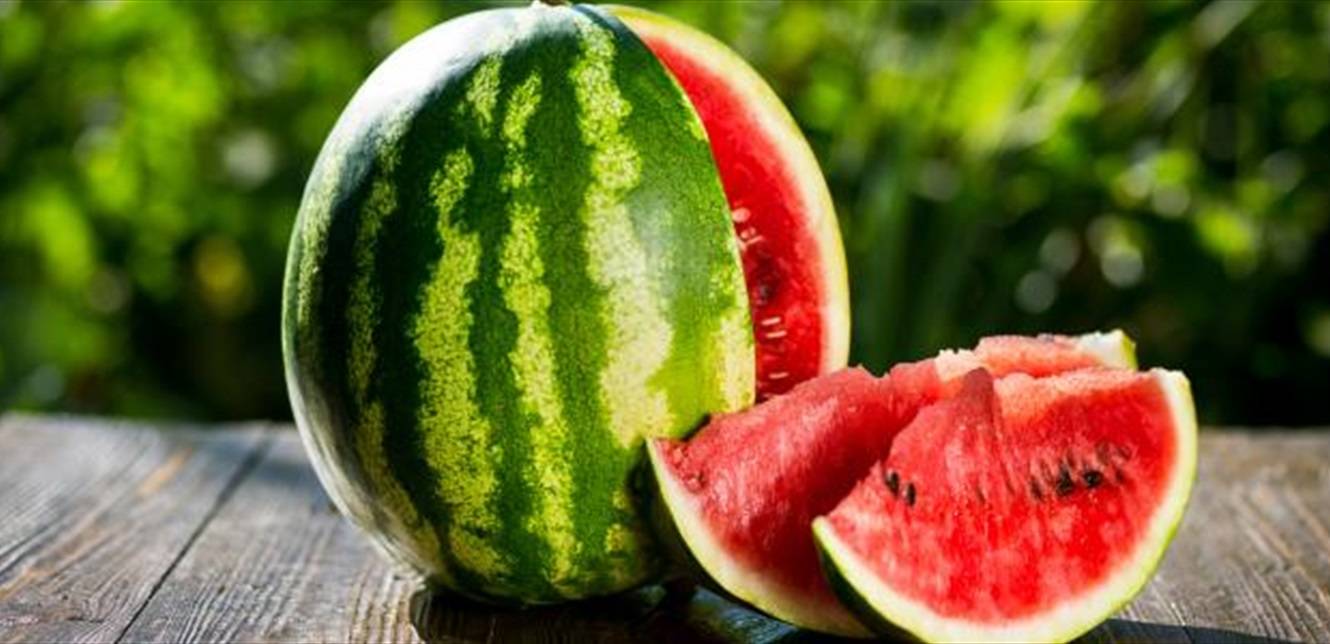 فوائد غير متوقعة لثمرة البطيخ خلال الصيف.. إليكم 5 منها