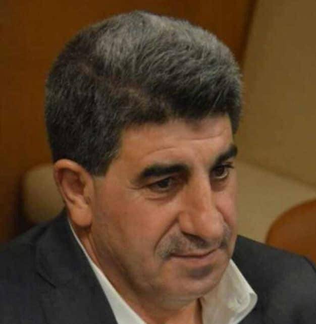 اتحادات ونقابات قطاع النقل البري يعقد مؤتمراً صحفياً أمام مركز المعاينة الميكانيكية في الحدث
