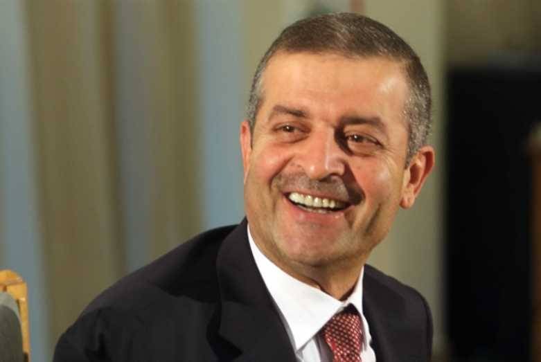 قبيسي: شكلوا الحكومة التي تريدون ولكن أنقذوا الوطن
