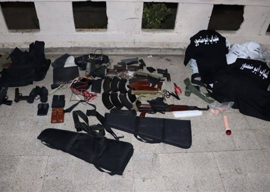 في محلة التبانة... دهم منزل وتوقيف خمسة أشخاص