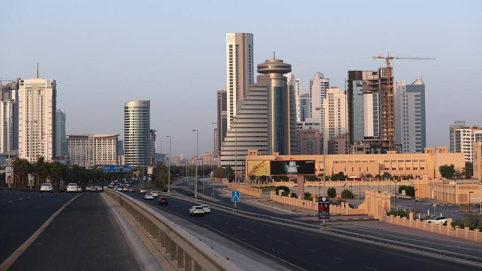 "ستاندرد أند بورز" تغير النظرة المستقبلية للبحرين إلى "سلبية"