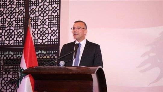 درويش: للجميع نقول التاريخ يكتب