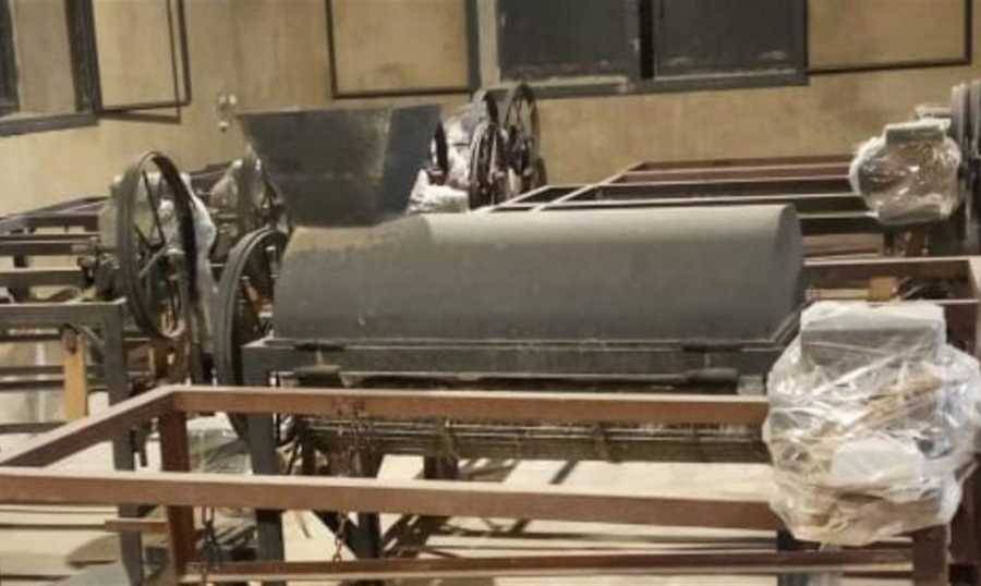 "الجيش" يداهم ويضبط آلات لتصنيع المخدرات