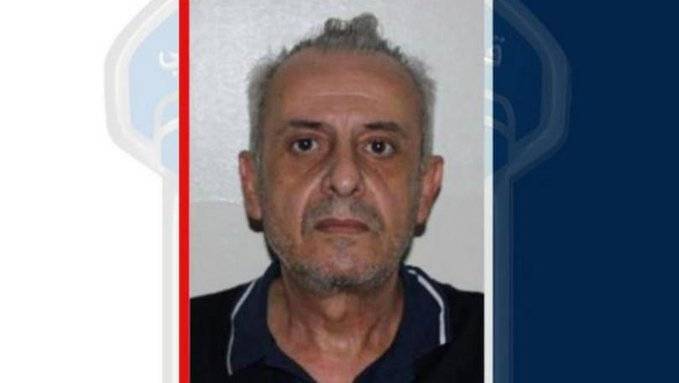 بالصورة: مطلوب بـ 26 مذكرة... هل وقعتم ضحية أعماله؟