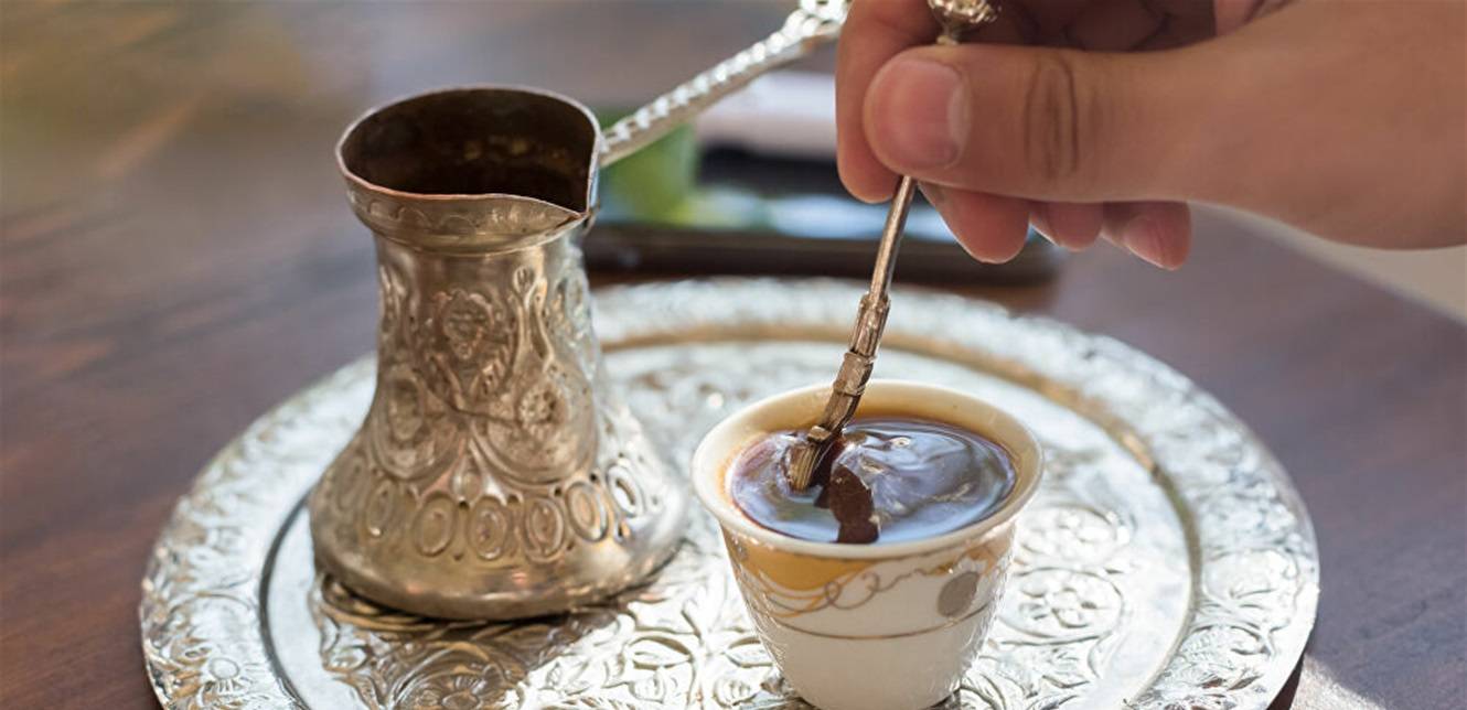 مشروبات مضرة إذا تناولتها على معدة فارغة
