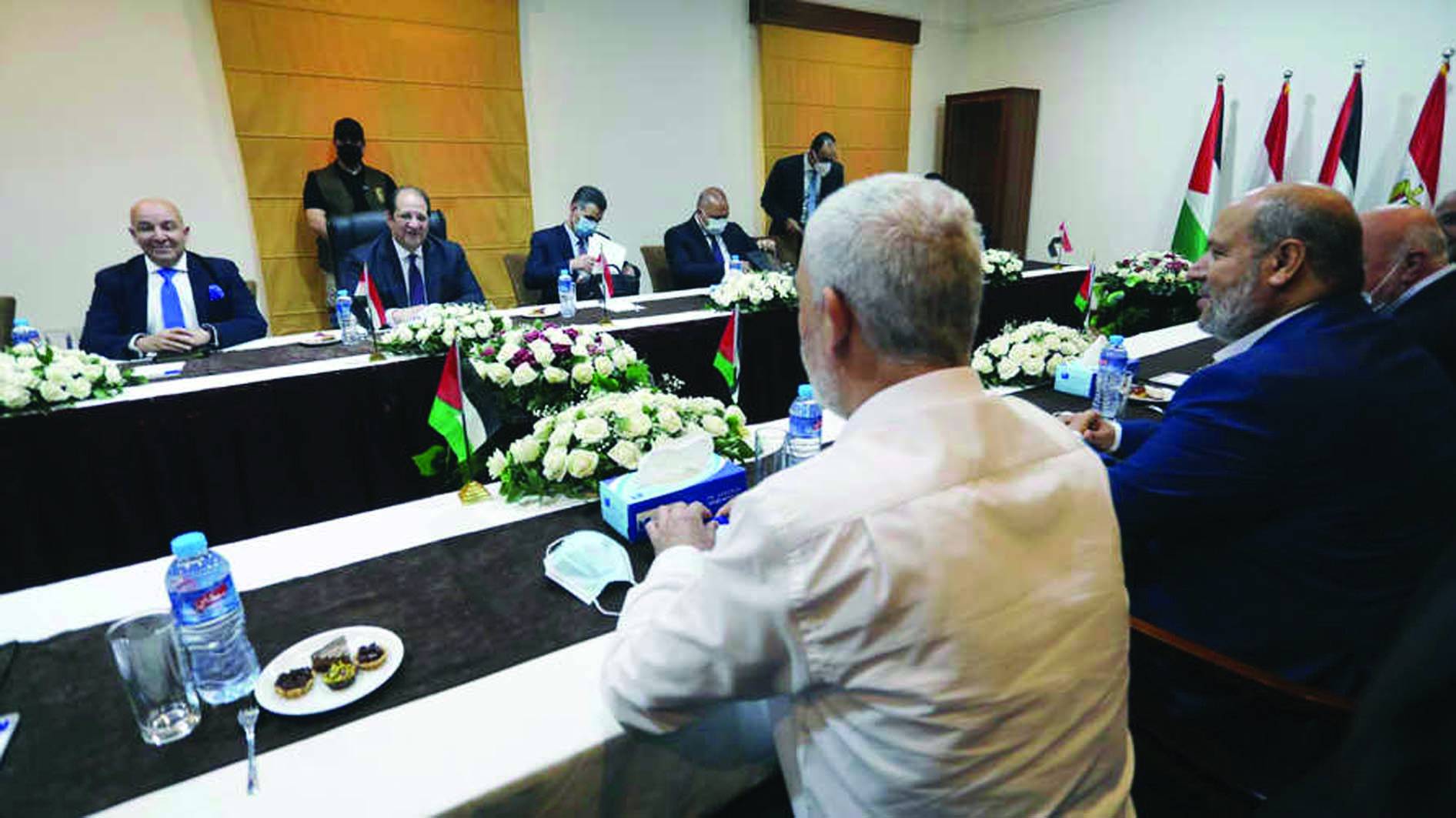 مصر تدعو الفصائل الفلسطينية للاجتماع بالقاهرة برعاية الرئيسين المصري والفلسطيني