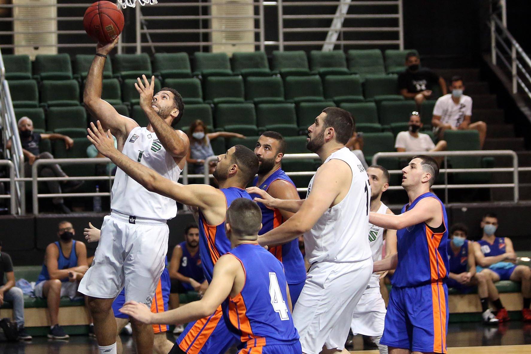 بطولة لبنان في كرة السلة : فوز كبير للحكمة على الهومنتمن (104-67)