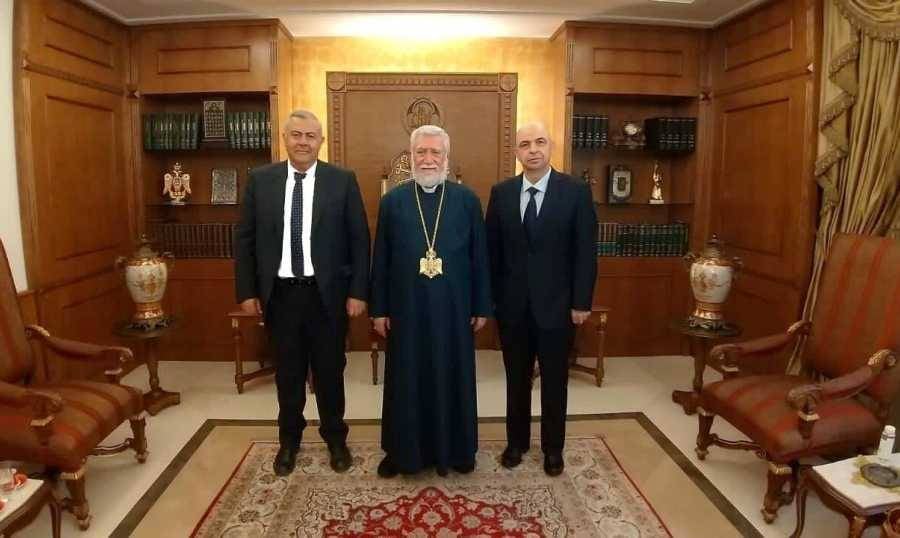 المحافظ عبود يزور بطريرك الارمن الارثوذكس
