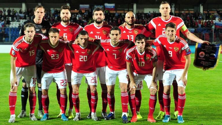الكشف عن قائمة المنتخب الروسي النهائية لبطولة أمم أوروبا