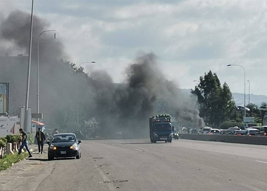 الجيش منع محتجين من قطع طريق بيروت طرابلس