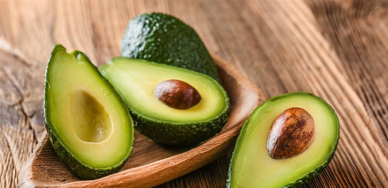 خيار ممتاز لمراقبة وزنك.. 5 فوائد مبهرة للأفوكادو