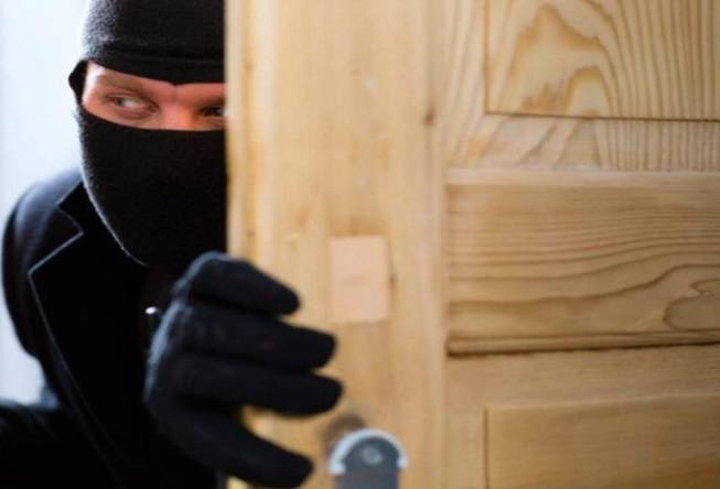 في أميون... سرقة منزل في وضح النهار
