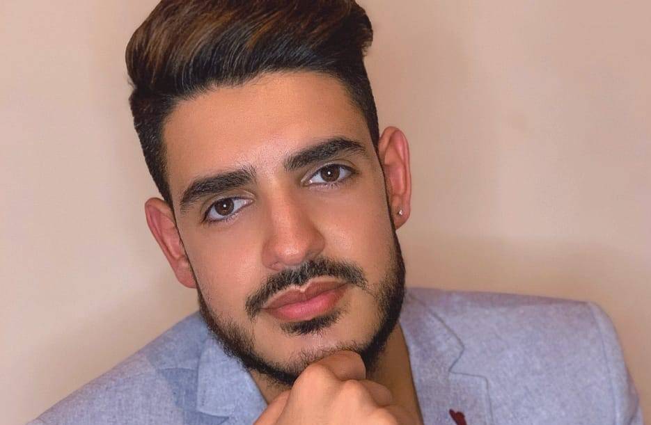 ‎رولان مهنا ينشر صورة مع نوال الزغبي.."مع اطيب قلب وأروع نجمة"!