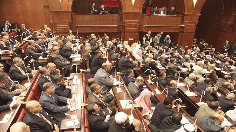 مصر.. تشريعية النواب توافق على فصل الموظفين المنتمين لـ"الإخوان المسلمين" مبدئيا