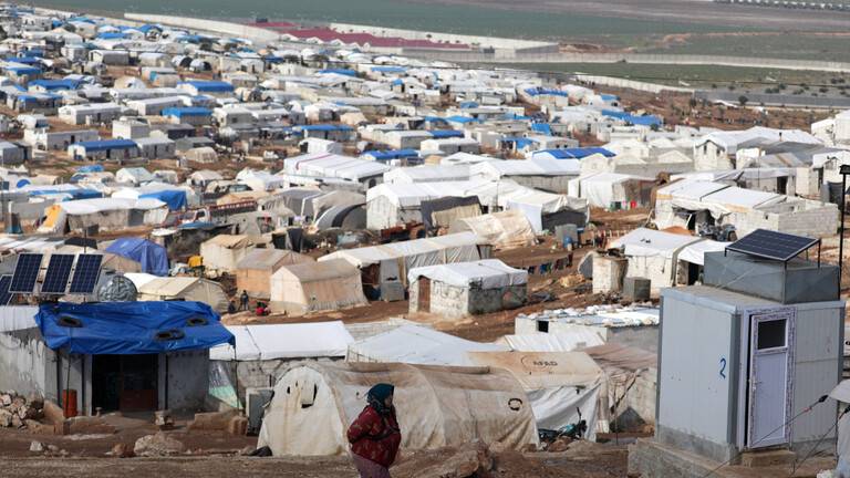 2.7 مليون نازح شمال غربي سوريا يعيشون ظروفا كارثية