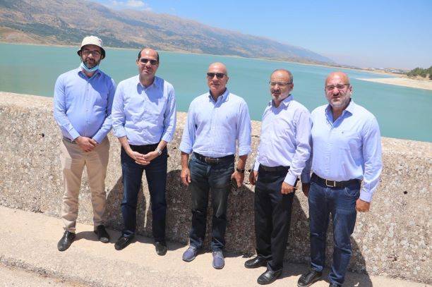 مراد جال وسفير الارجنتين على بحيرة القرعون
