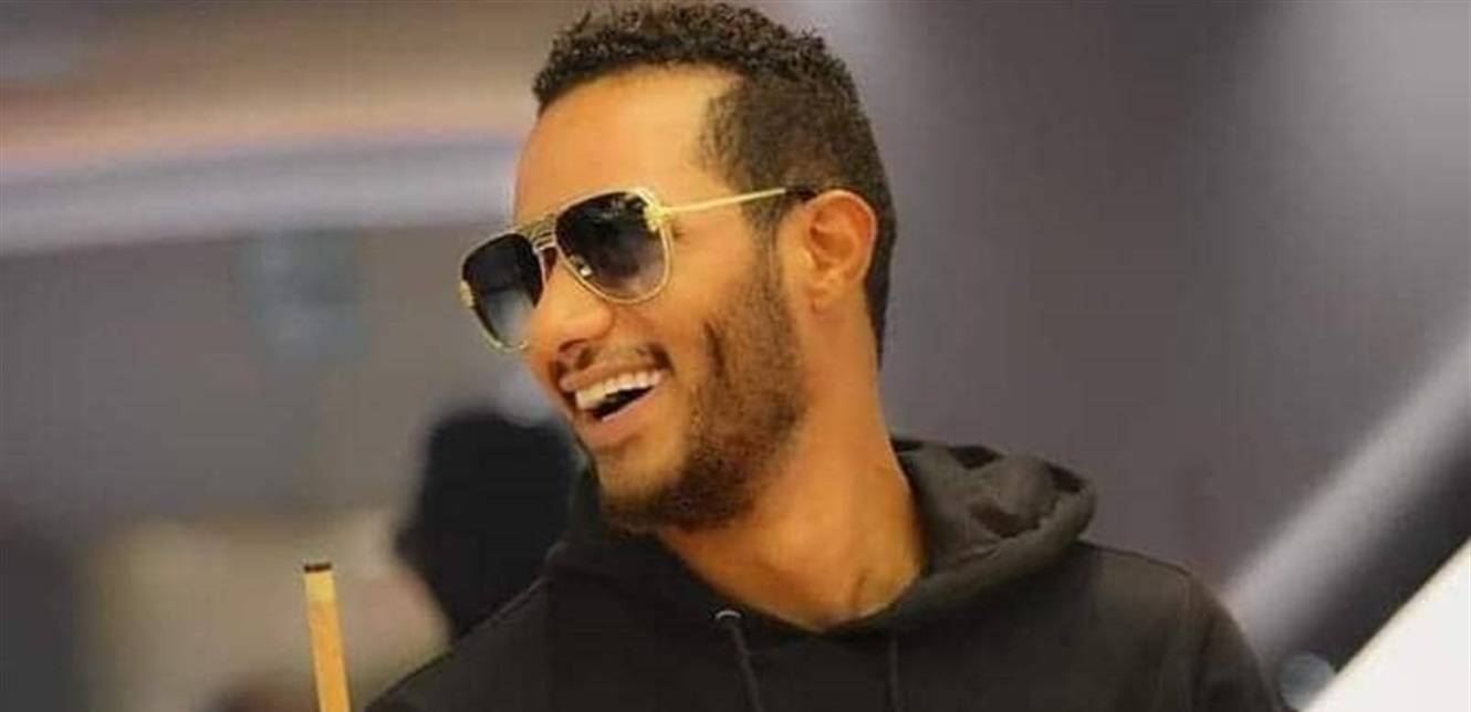 فيديو جديد.. محمد رمضان يضرب أشخاصاً في الطرقات
