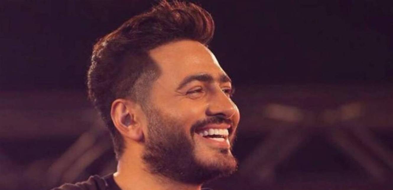 تامر حسني يحقق حلم فتاة مريضة بالسرطان.. هذا ما حصل (فيديو)