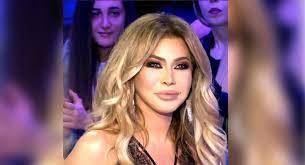 نوال الزغبي ترد على مطالبتها بعدم التحدث في السياسة