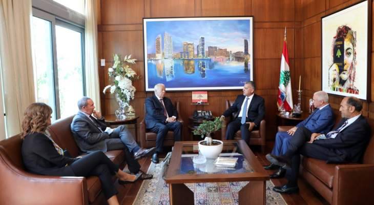 مدير عام الأمن العام استقبل رئيس مؤسسة Mérieux للاعمال الخيرية