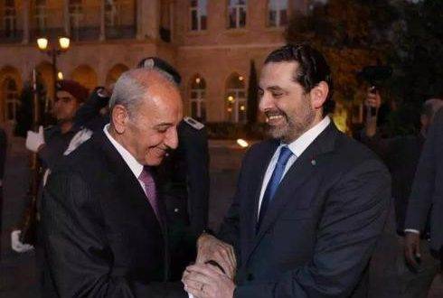 بري يضغط لعدم اعتذار الحريري... والاخير لنوابه: «مش خالصة»!