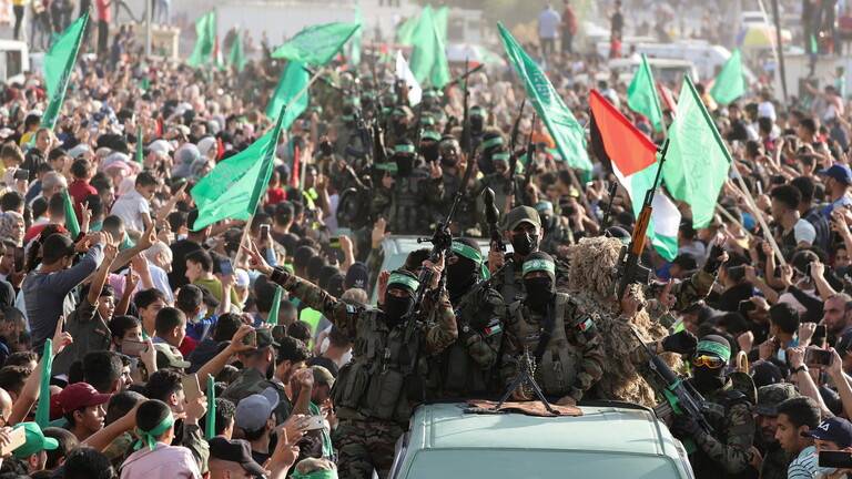 "حماس": جاهزون للبدء في حديث حول صفقة تبادل الأسرى