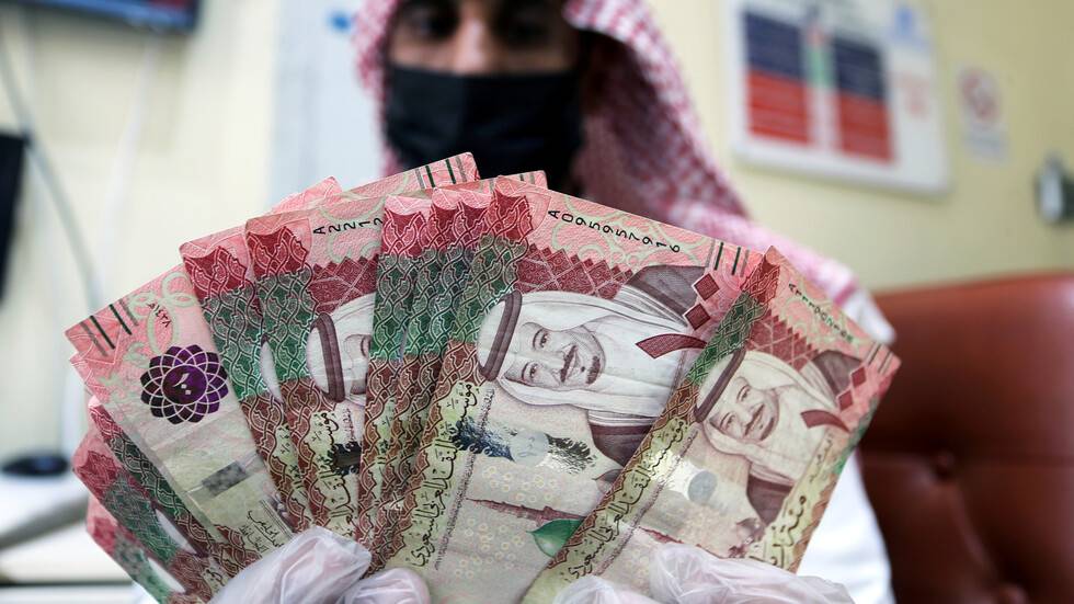 السعودية.. توقعات جديدة لأداء الاقتصاد