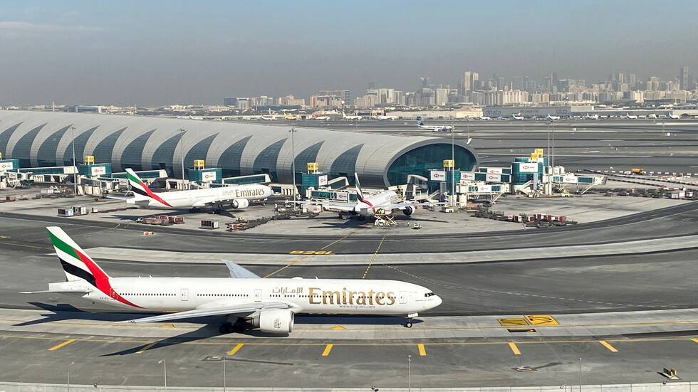 الإمارات..أسعار تذاكر الطيران ترتفع بنسبة 40% إلى 4 وجهات عربية
