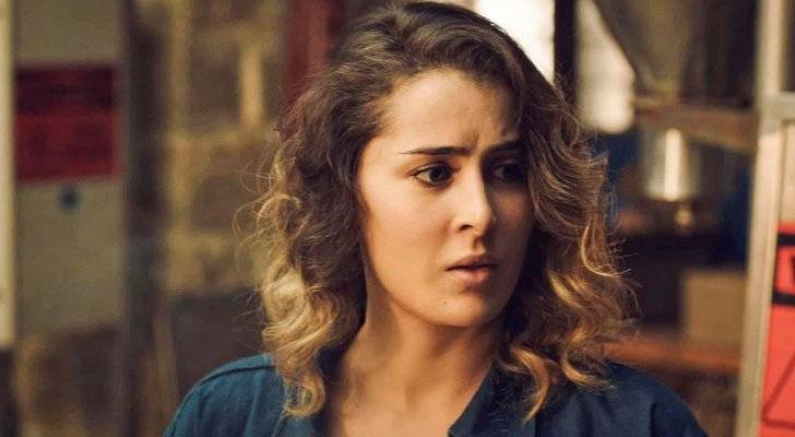 عائشة بن أحمد تسافر الى تونس..والسبب؟