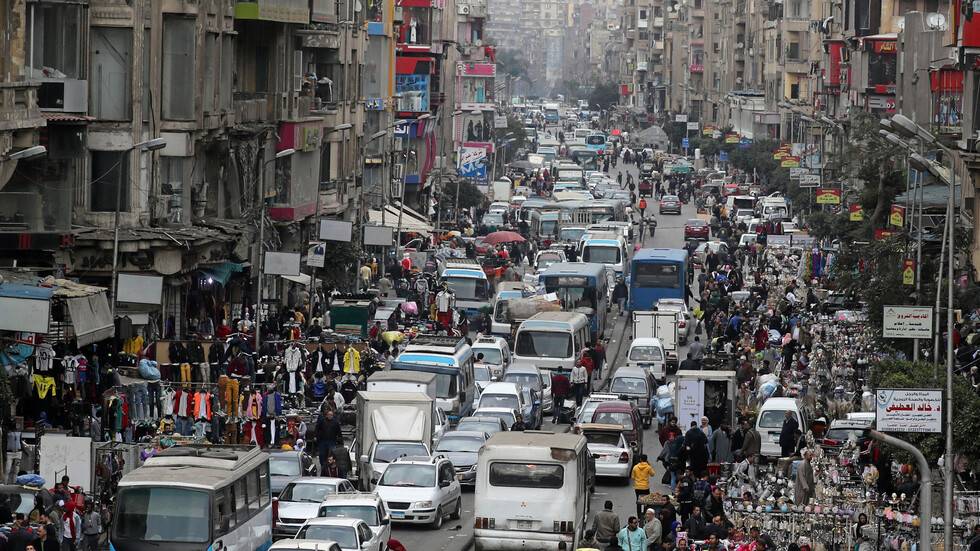 الحكومة المصرية تصدر بيانا بشأن 90 سلعة استراتيجية في البلاد