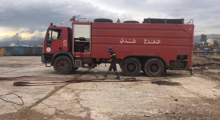 بعد مضي 313 يومًا على تفجير المرفأ.. الدفاع المدني يواصل تنفيذ مهامه