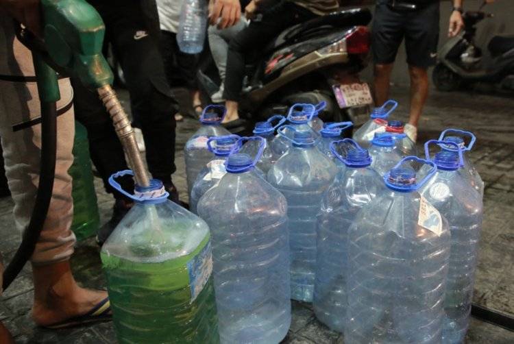 بلدية البربارة: دهم شبان يعبئون البنزين