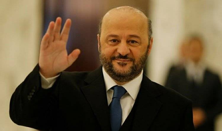 الرياشي يغرّد عن قصة 