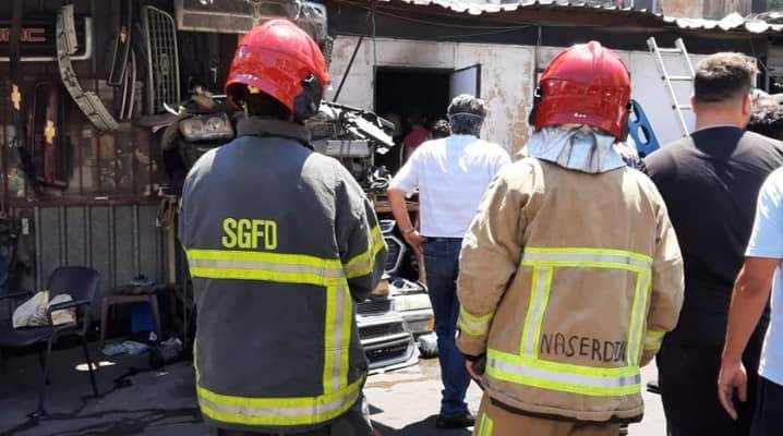 الدفاع المدني أخمد حريقاً على طريق المطار