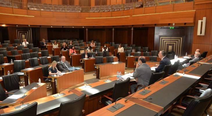 كلودين عون: لإقرار قانون يمنع تزويج الأطفال