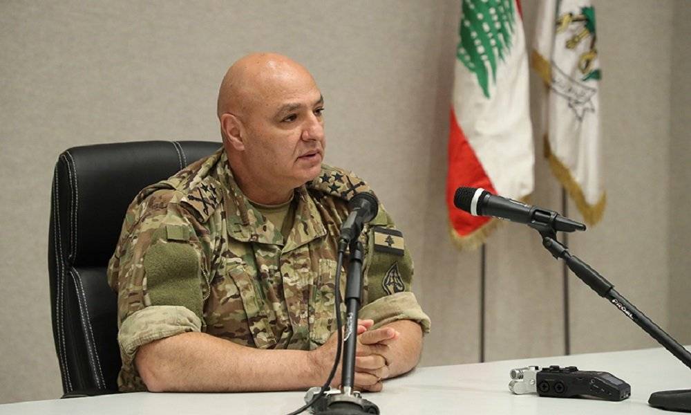 قائد الجيش: المرحلة صعبة...