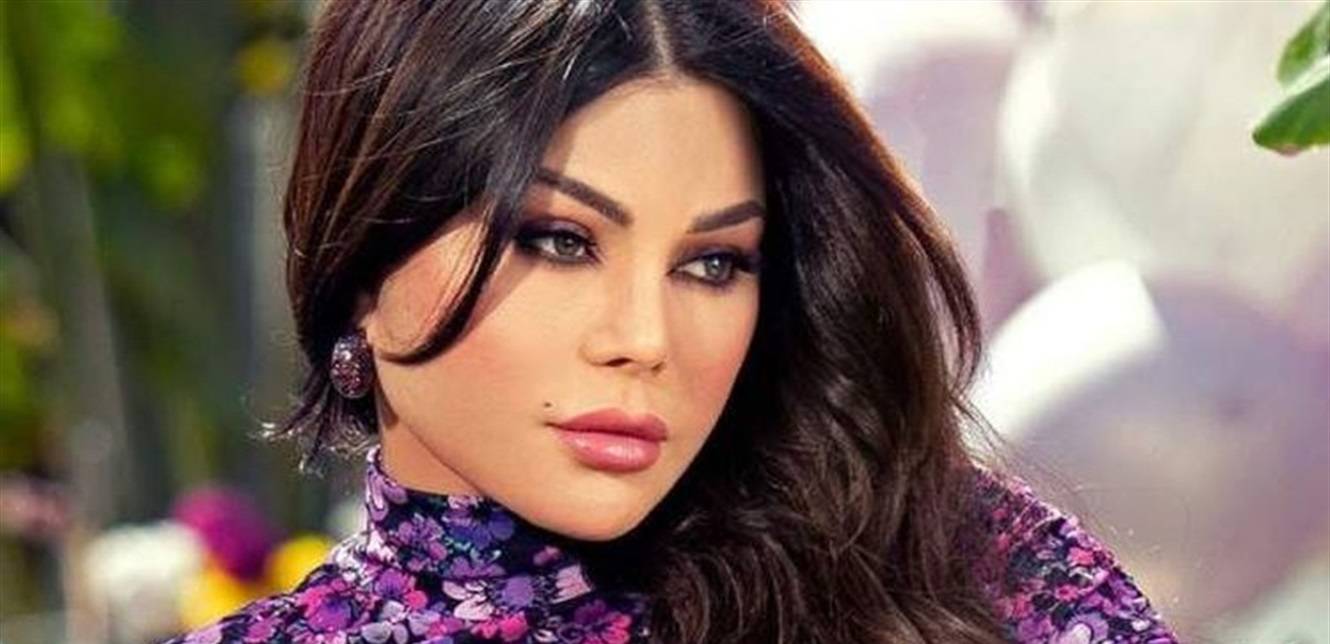 هيفا وهبي تتصدر الترند.. بـ"عين مغمّضة" (صورة)
