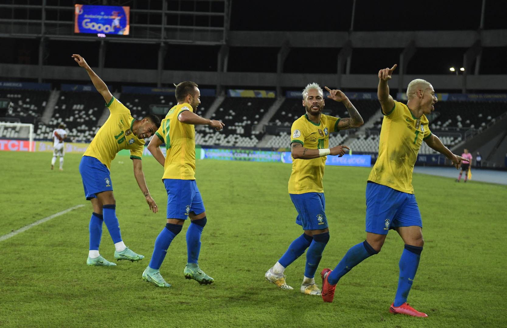 كوبا أميركا : فوز كبير للبرازيل على البيرو (4-0)