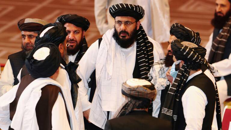 "طالبان": ملتزمون بمحادثات السلام الأفغانية