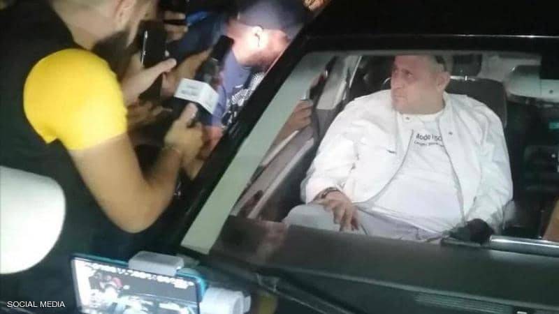 جورج وسوف يفاجئ المحتجين عند جسر البالما.. ماذا طلبوا منه؟