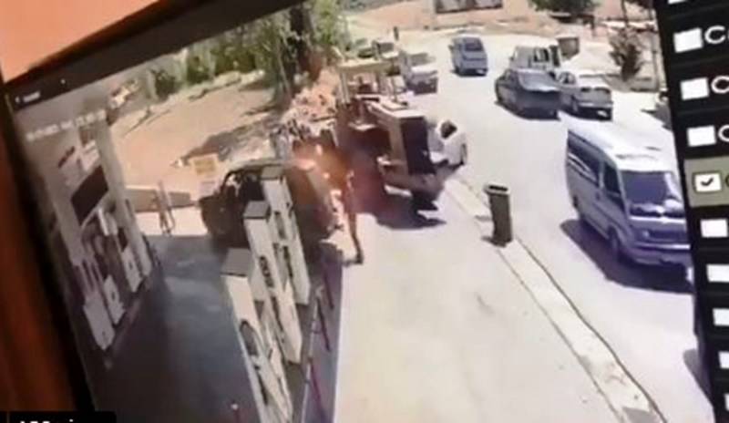 محطة المرج...تراب وجرافة فهل السبب البنزين او قلوب مليانة؟!