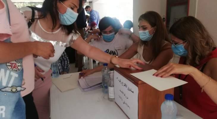 فوز المرشحة ريما إميل ساسين بمركز نقيبة الممرضين