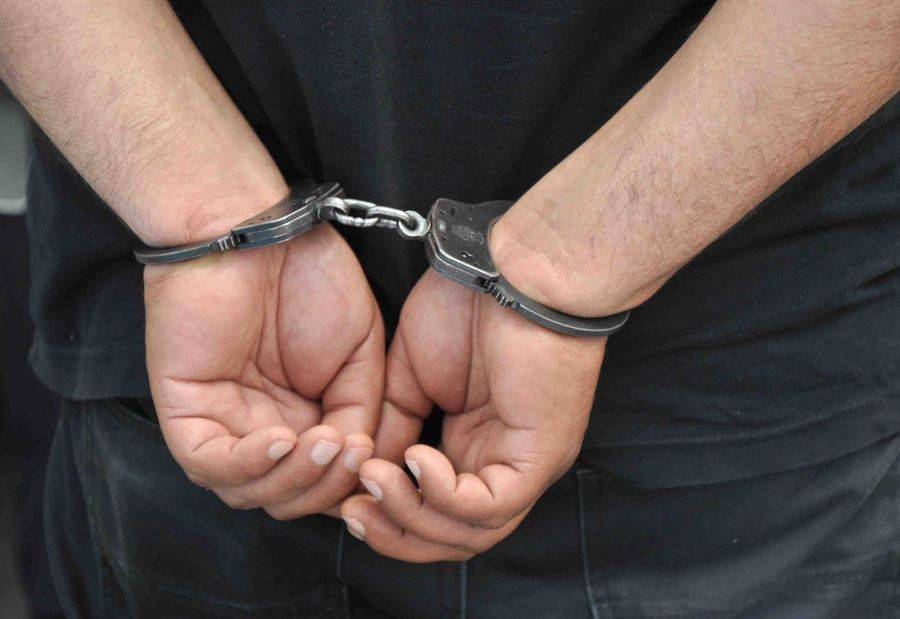 توقيف شخصين في بلدة علي النهري!