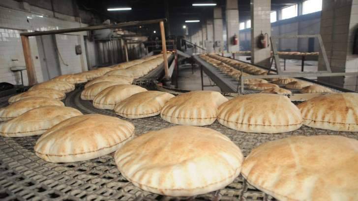 «الاقتصاد» حددت سعر ووزن ربطة الخبز