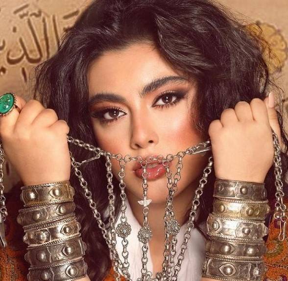 إيمان تطلق "شو اشتقتلك"