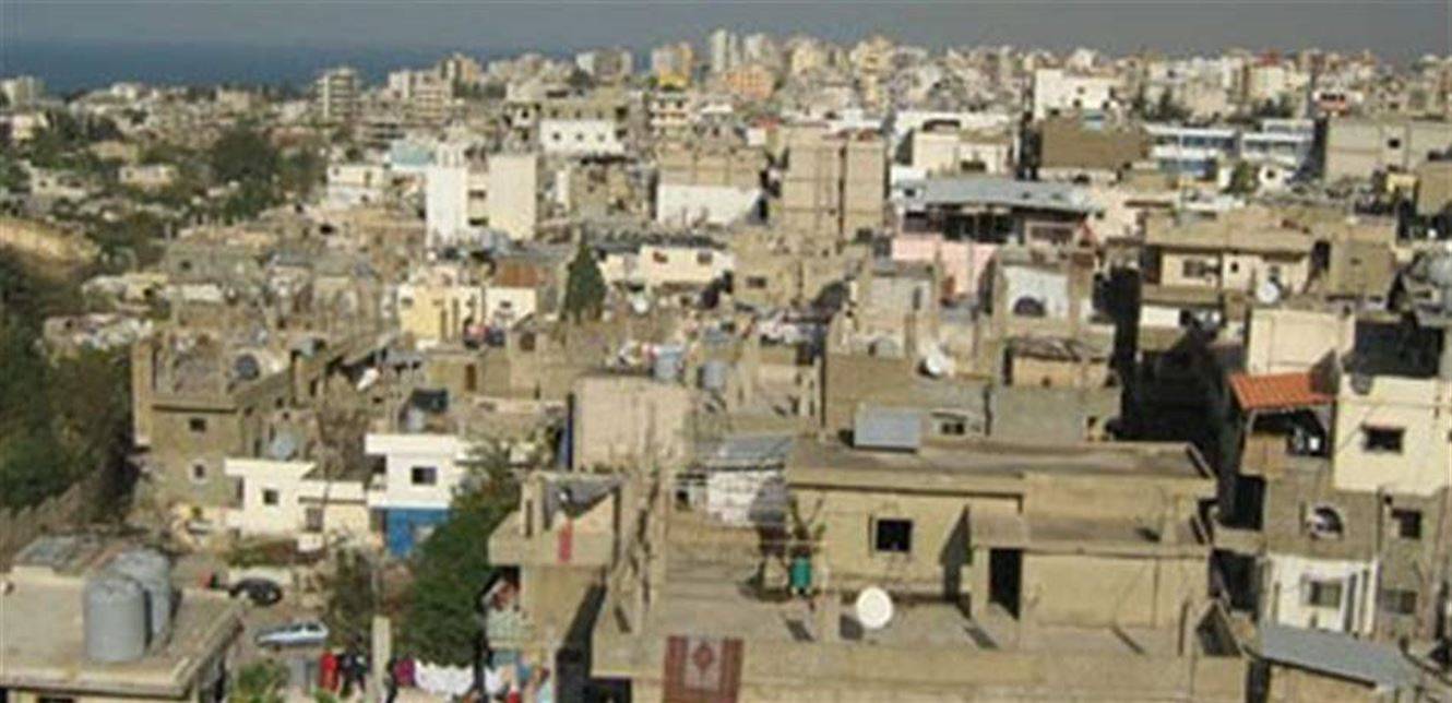 اصابة 10 اشخاص بالتسمم الغذائي في مخيم البداوي