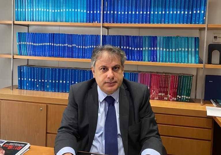 بركات : ضبط سعر صرف الدولار ممكن.. شرط